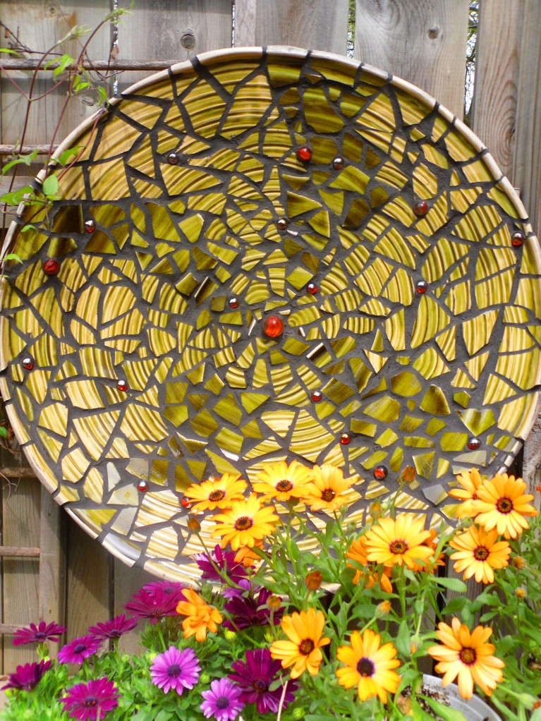 garden drama mosaic platter